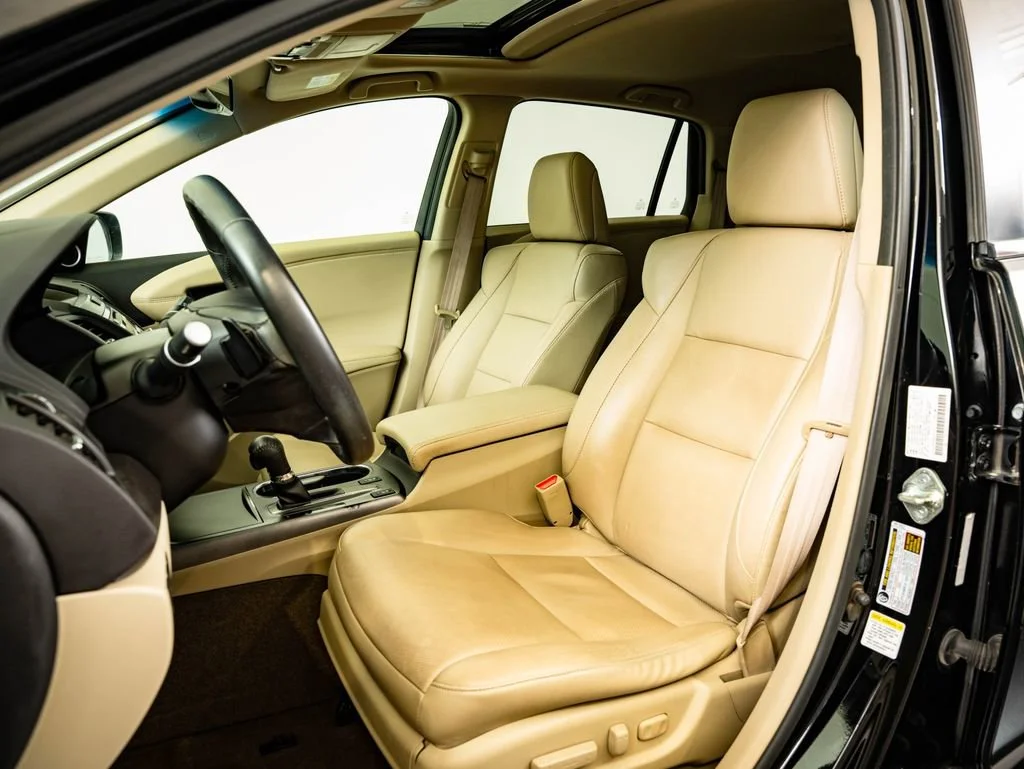 Used 2014 Black Acura Technology Package image 23