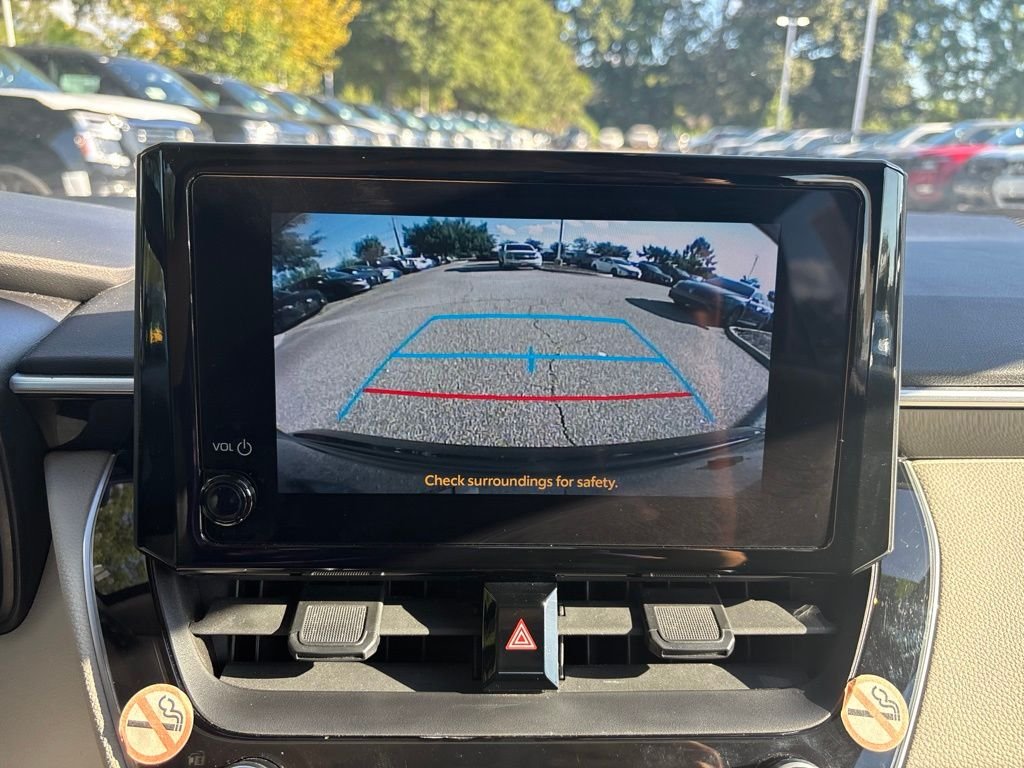 Used 2024  Toyota LE image 13