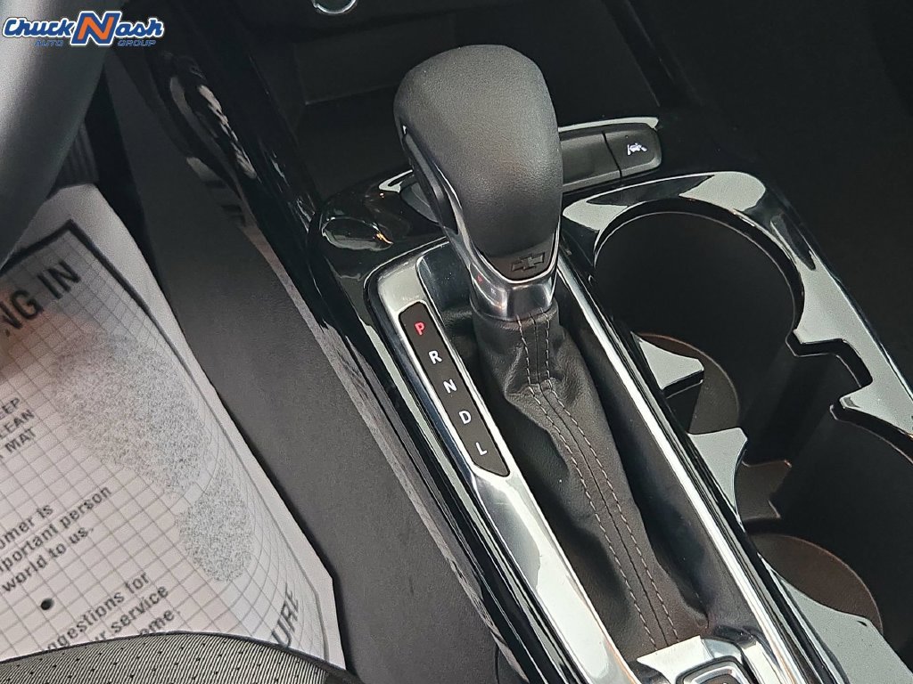2025 Chevrolet Trax LT - Photo 21