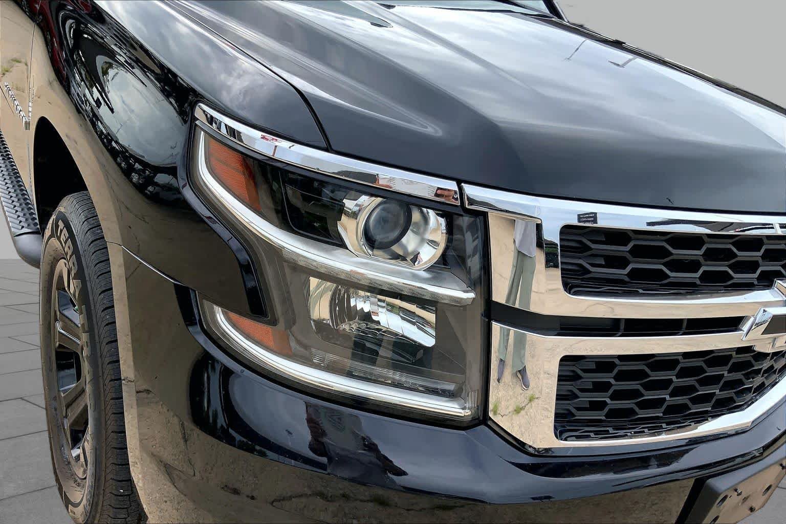 Used 2020 Black Chevrolet LT image 27