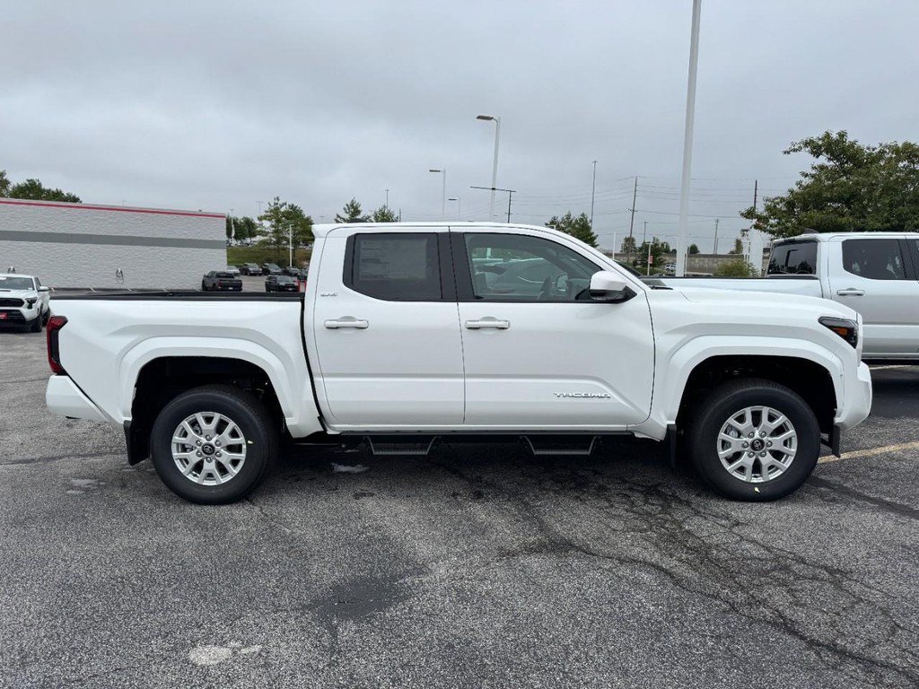 New 2026 Ice Cap Toyota  SR5 image 2