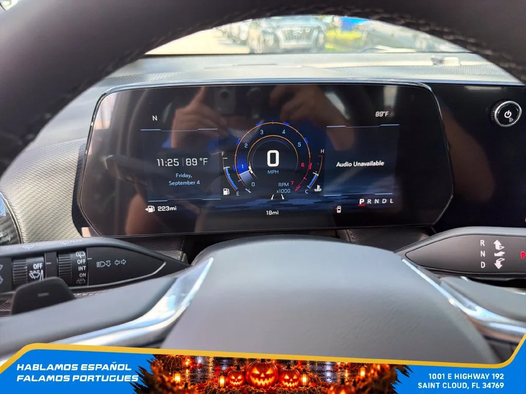 New 2027 Mosaic Black Metallic Chevrolet LT image 19