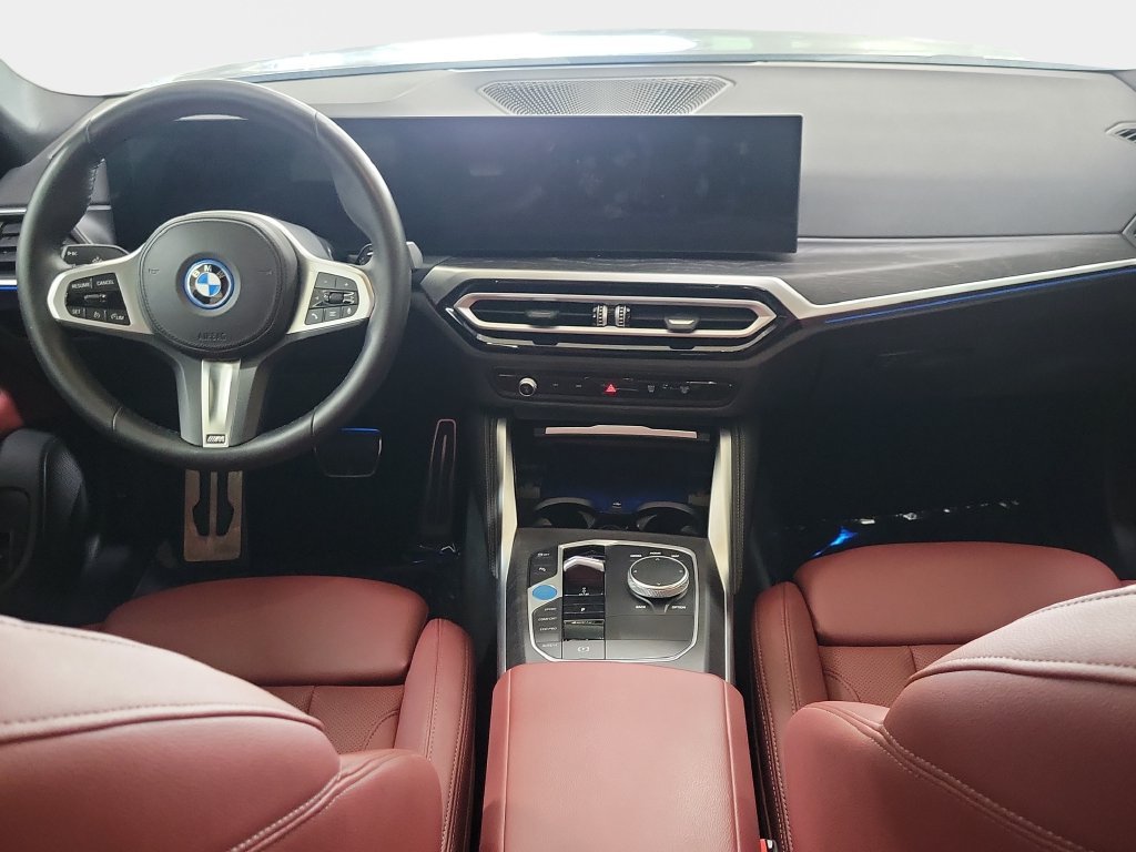 Certified Used 2024 Black Sapphire Metallic BMW eDrive35 image 12