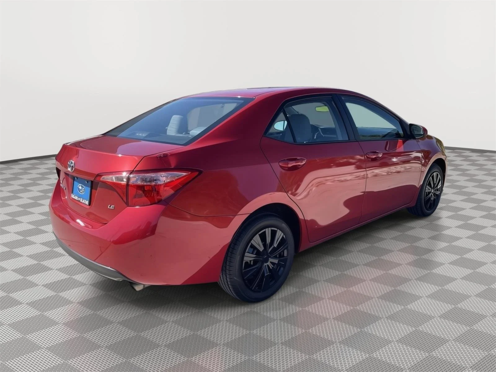 Used 2018 Barcelona Red Metallic Toyota LE image 8