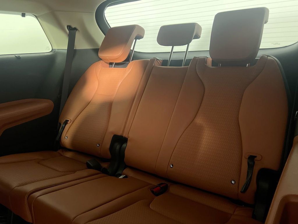 New 2026 Aurora Black Pearl Kia SX image 31