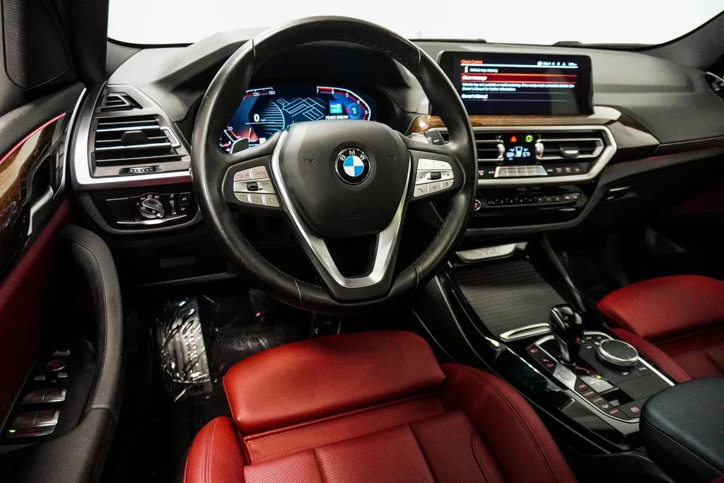 Used 2023 White BMW xDrive30i image 12