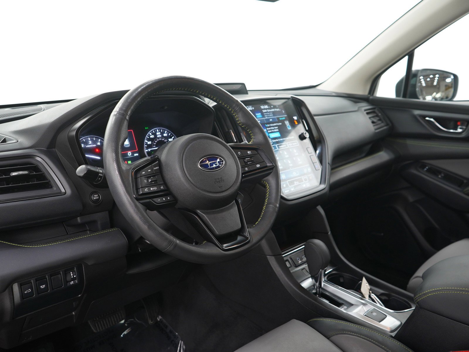 Used 2023 Magnetite Gray Metallic Subaru Onyx Edition image 28
