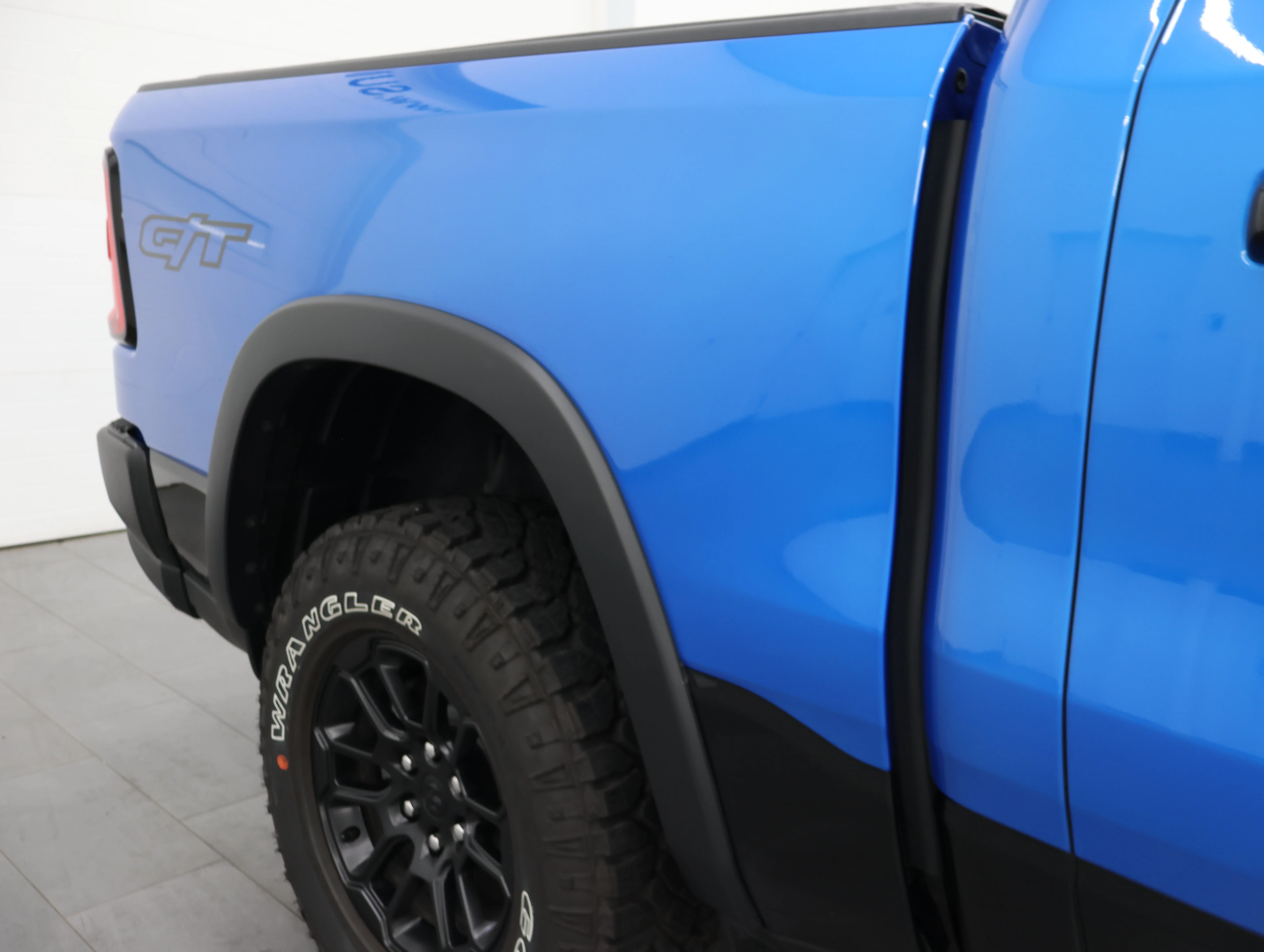 Used 2025 Hydro Blue Pearlcoat Ram Rebel image 32
