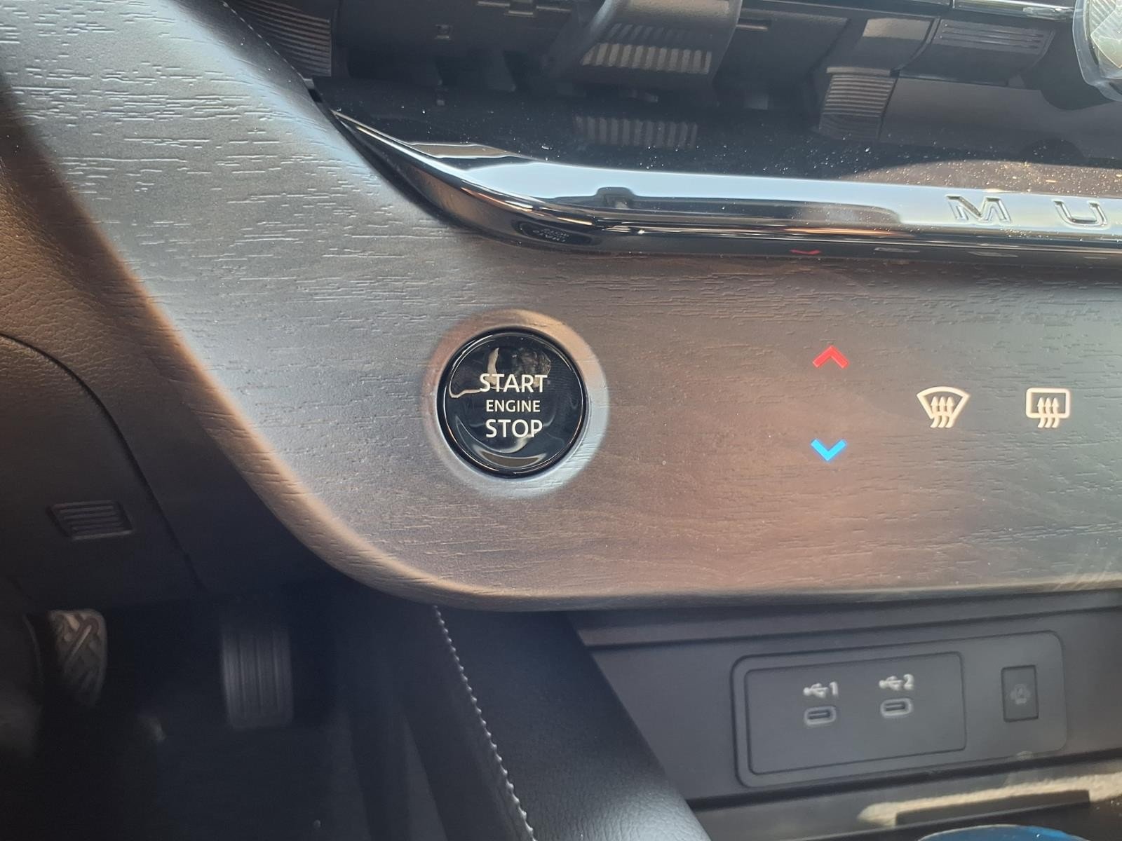 2027 Nissan Murano photo 23 of 25