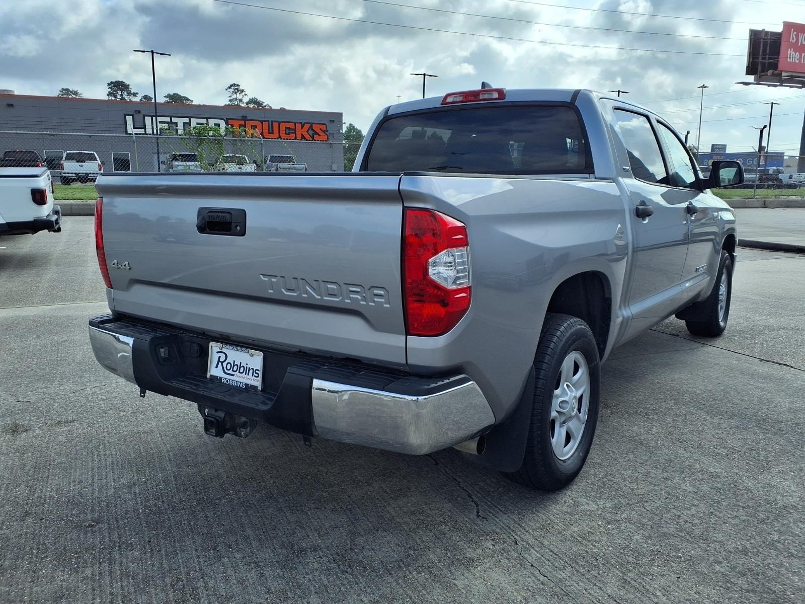 2021 Toyota Tundra 4WD SR5 - 4