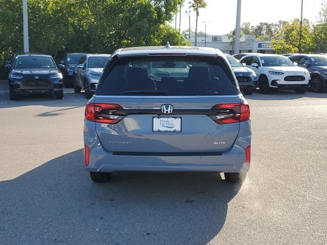 New 2026 Sonic Gray Pearl Honda Elite image 5