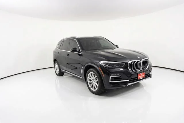 Used 2020 Black BMW xDrive40i image 25