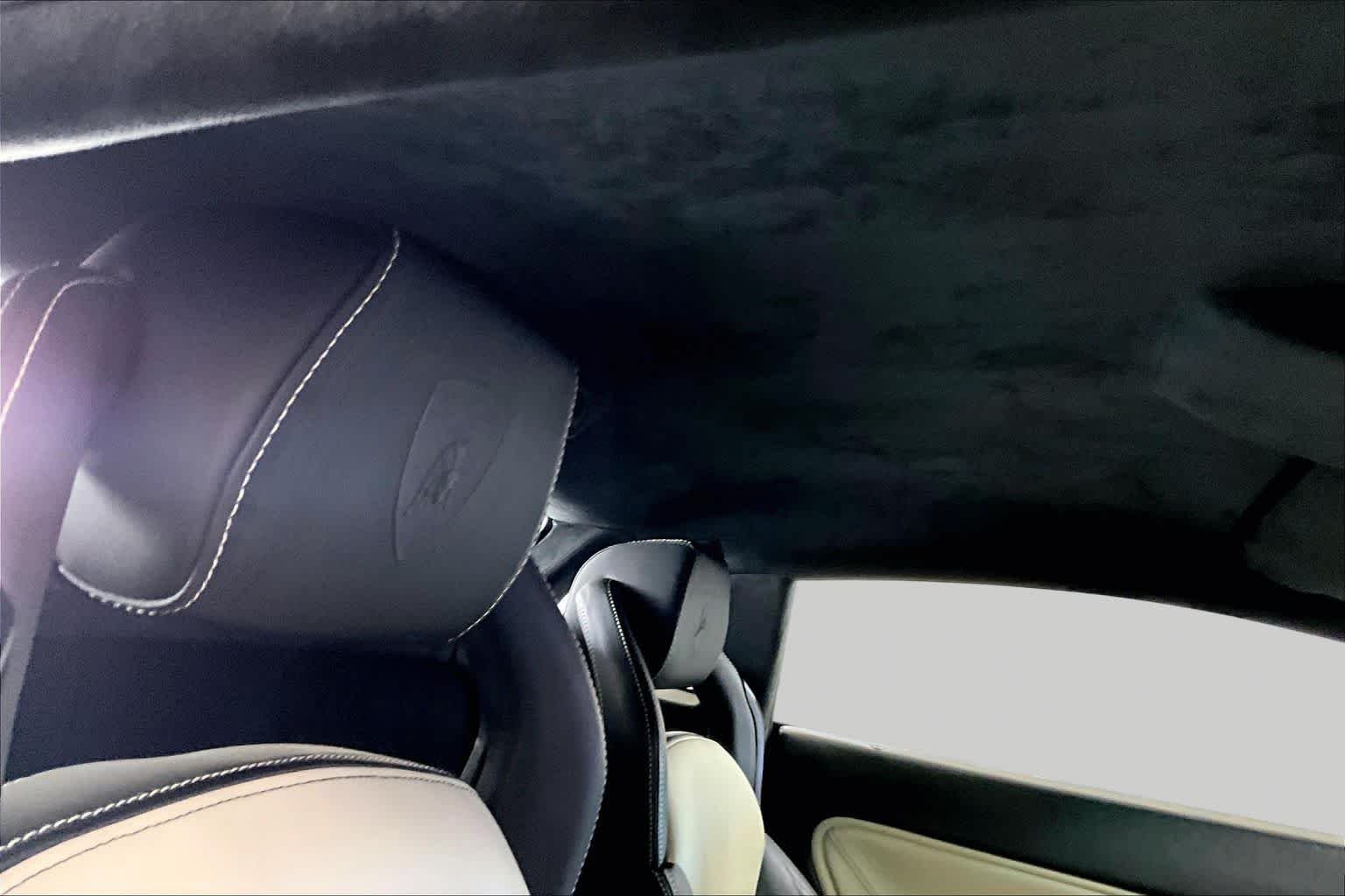Used 2008 Bianco Monocerus Lamborghini  image 12
