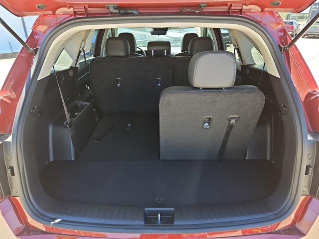 2025 Kia Sorento S - Photo 18