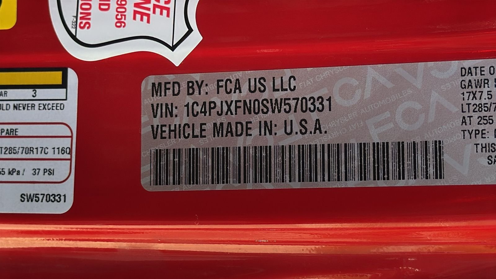 Used 2025 Red Jeep Rubicon image 30