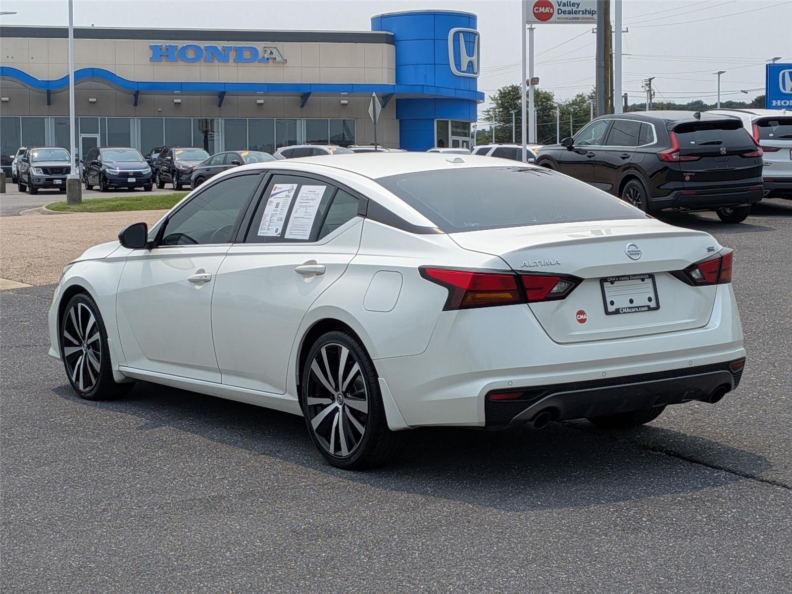 Used 2020 Pearl White Tricoat Nissan 2.5 SR image 7