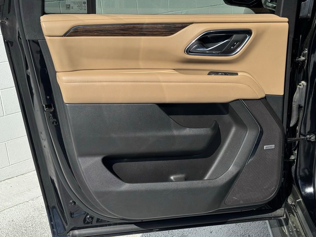 2024 Chevrolet Suburban Premier - Photo 20