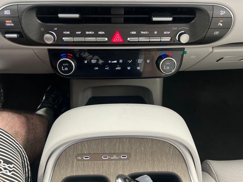 New 2026 Blue Hyundai SEL 8P image 26