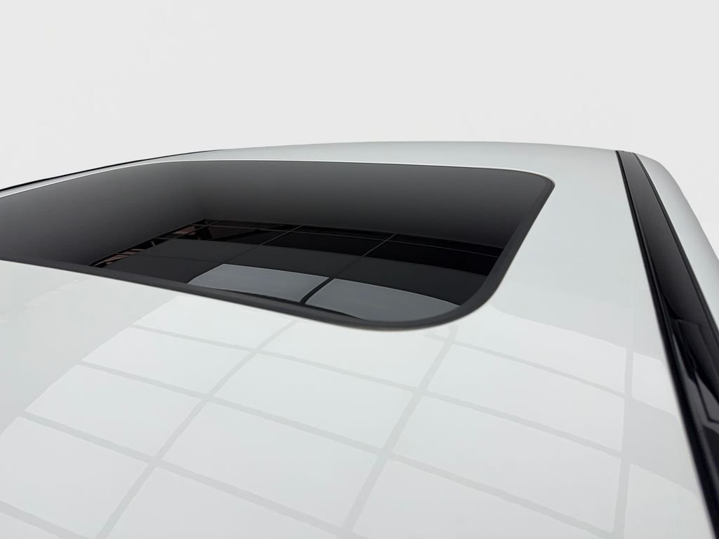 2024 Mercedes-Benz C-Class Sedan C 300 - Photo 13