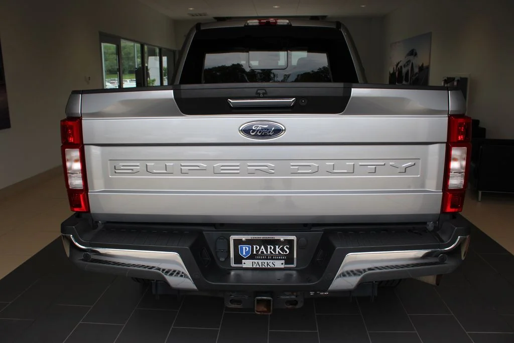 Used 2022 Silver Metallic Ford Lariat image 30