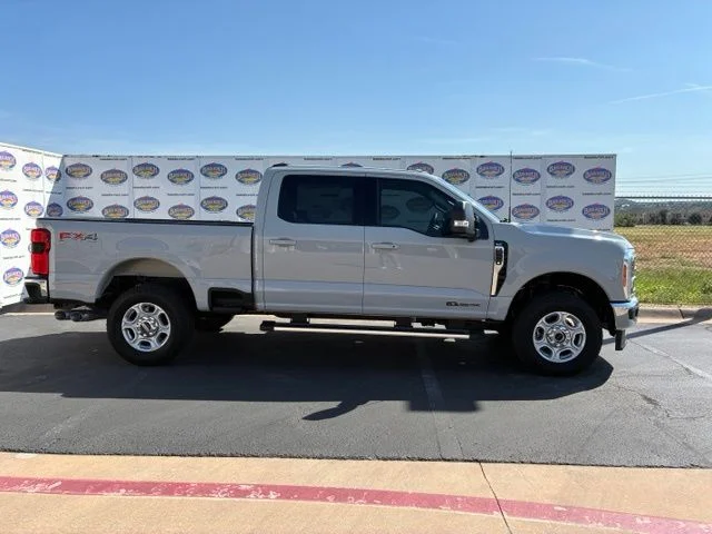 New 2026 Avalanche Ford XLT image 1