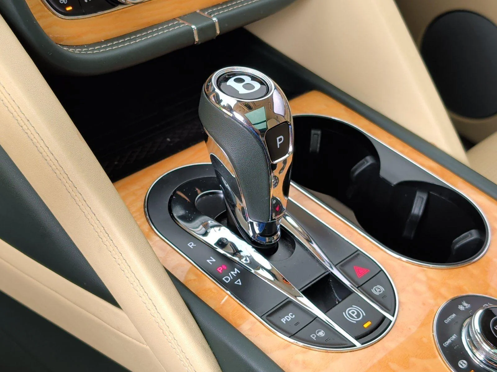Used 2021 Apple Green Bentley Speed image 34