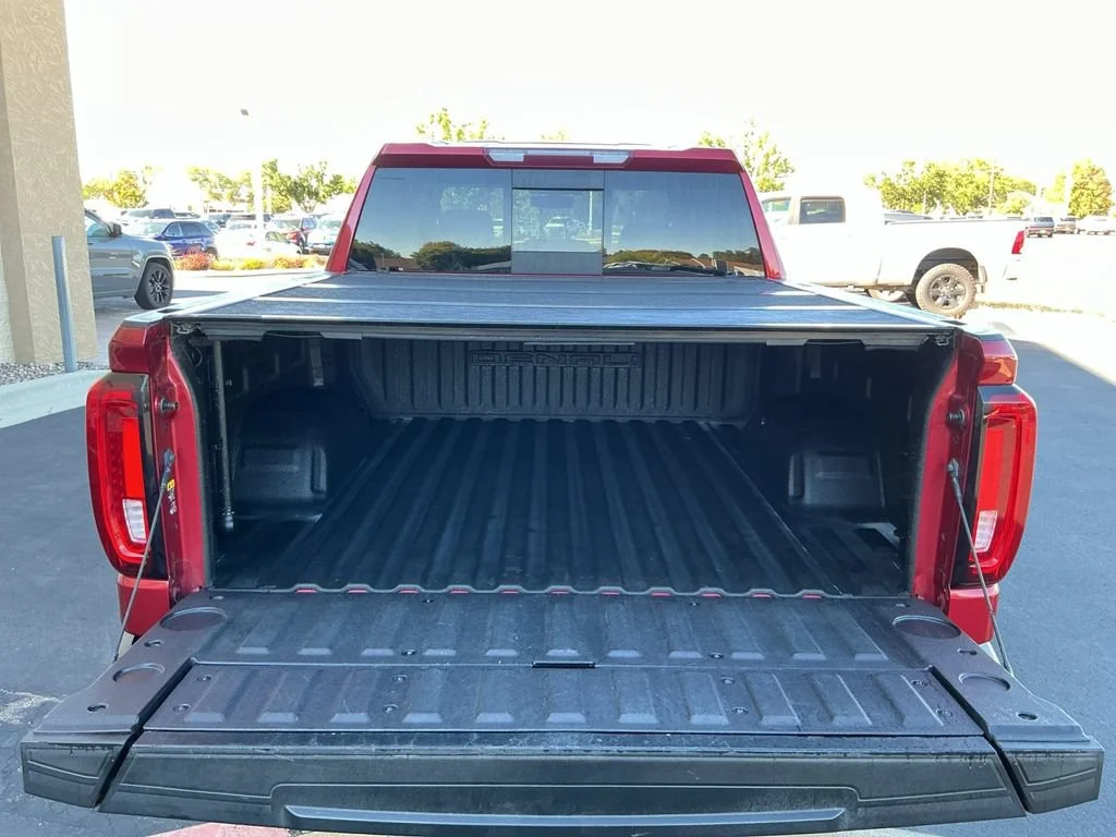 Used 2019 RED QUARTZ TINTCOAT GMC Denali image 22
