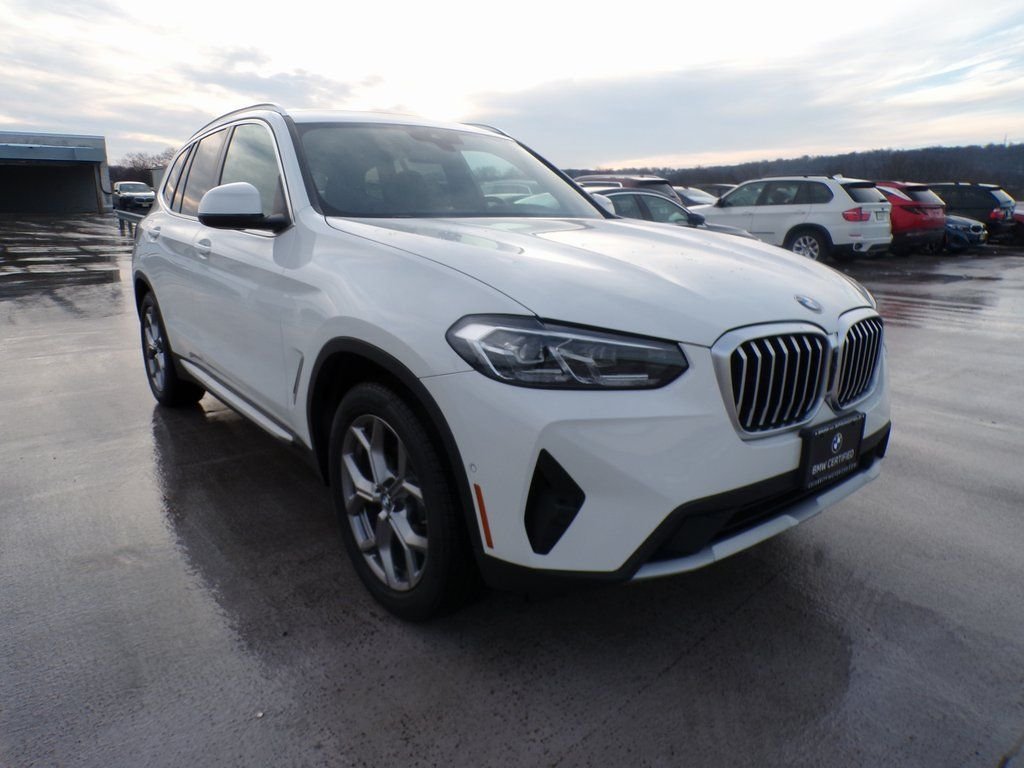 2023 BMW X3 30i