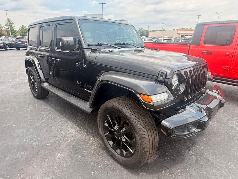 Used 2022 Black Clearcoat Jeep Unlimited High Altitude 4x4 image 2