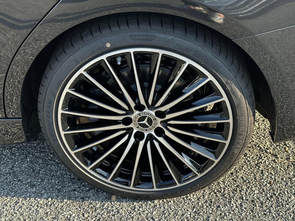 New 2026 Graphite Grey Metallic Mercedes-Benz C 300 image 59