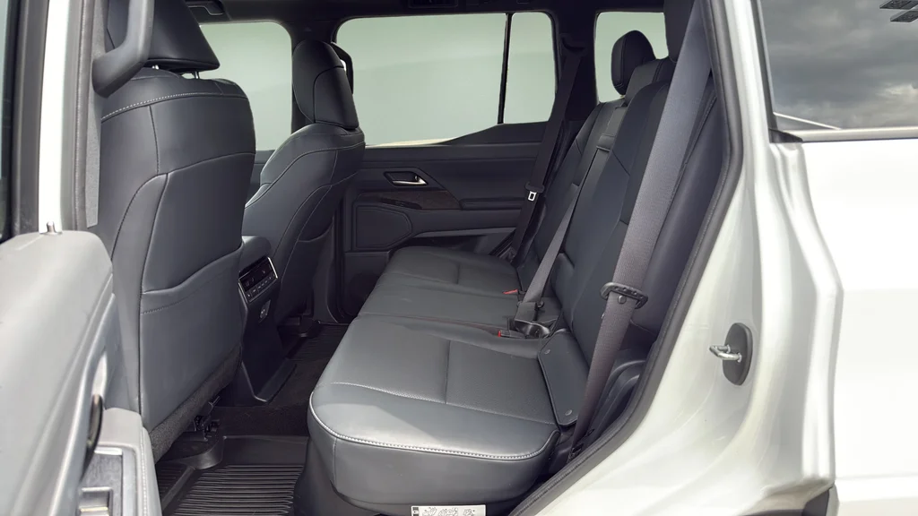 Certified Used 2025 White Lexus 550 Premium+ image 15