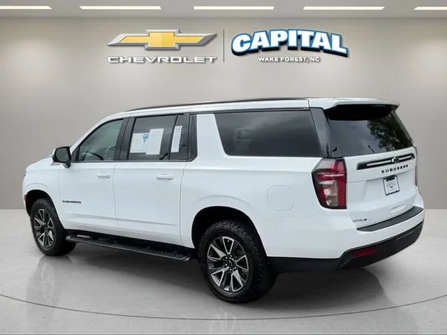 Used 2024 Summit White Chevrolet Z71 image 3