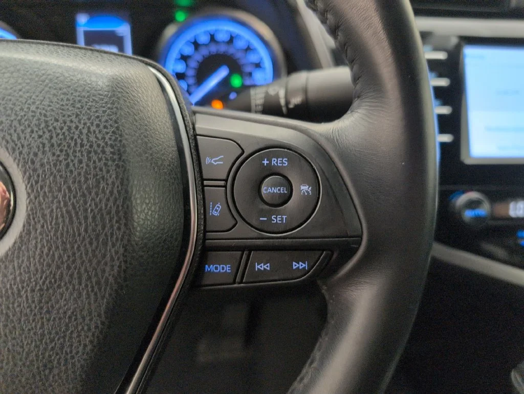 Certified Used 2020 Blue Toyota SE image 35