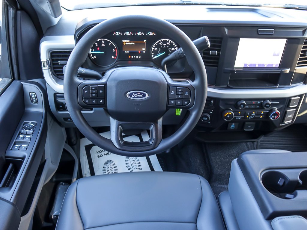 New 2026 Oxford White Ford 11' KUV image 21