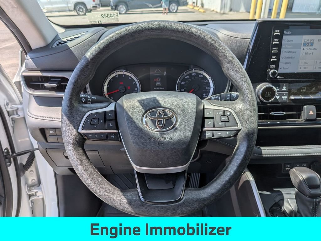 Used 2022 Beige Toyota L image 14