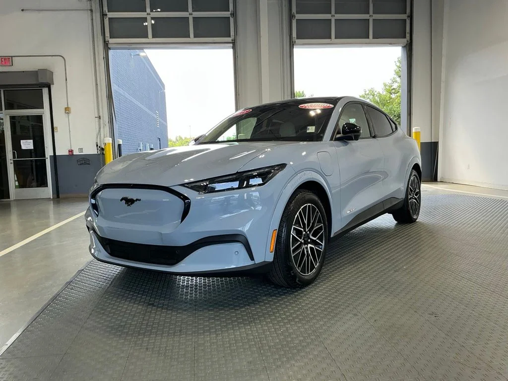 Certified Used 2025 Gray Ford Premium image 2