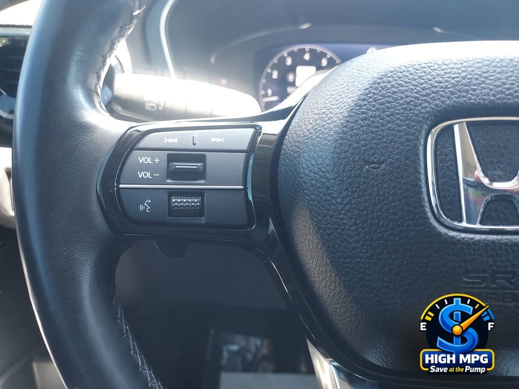 Used 2023 Black Honda Elite image 18