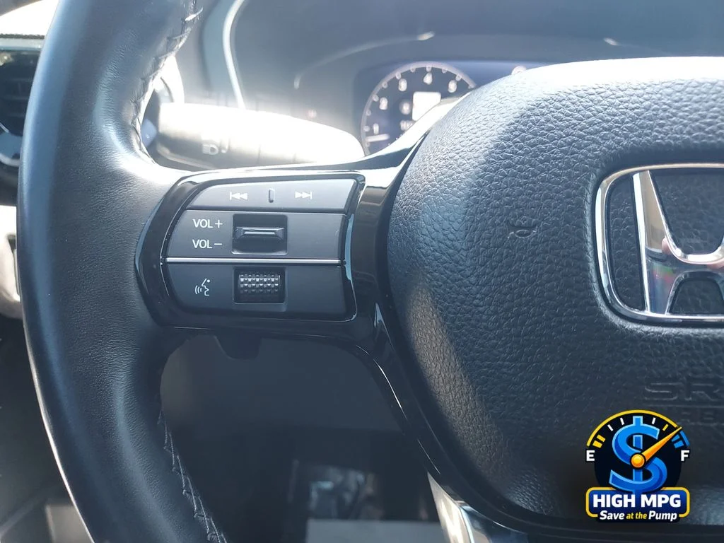 Used 2023 Black Honda Elite image 18