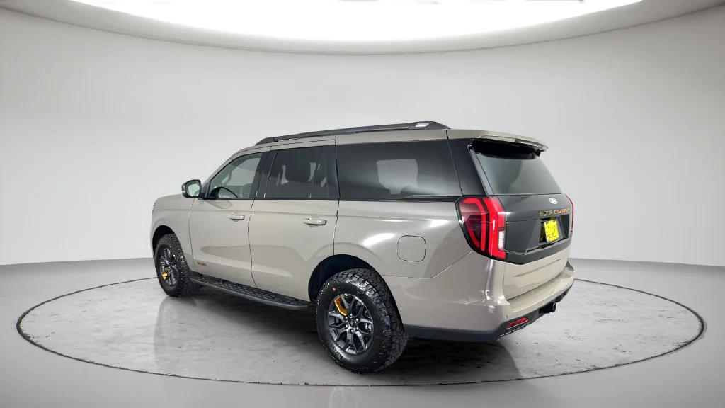 New 2027 Gray Ford Tremor image 11