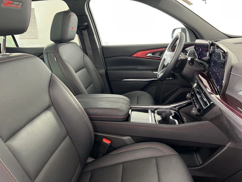 Used 2025 Mosaic Black Metallic Chevrolet Z71 image 26