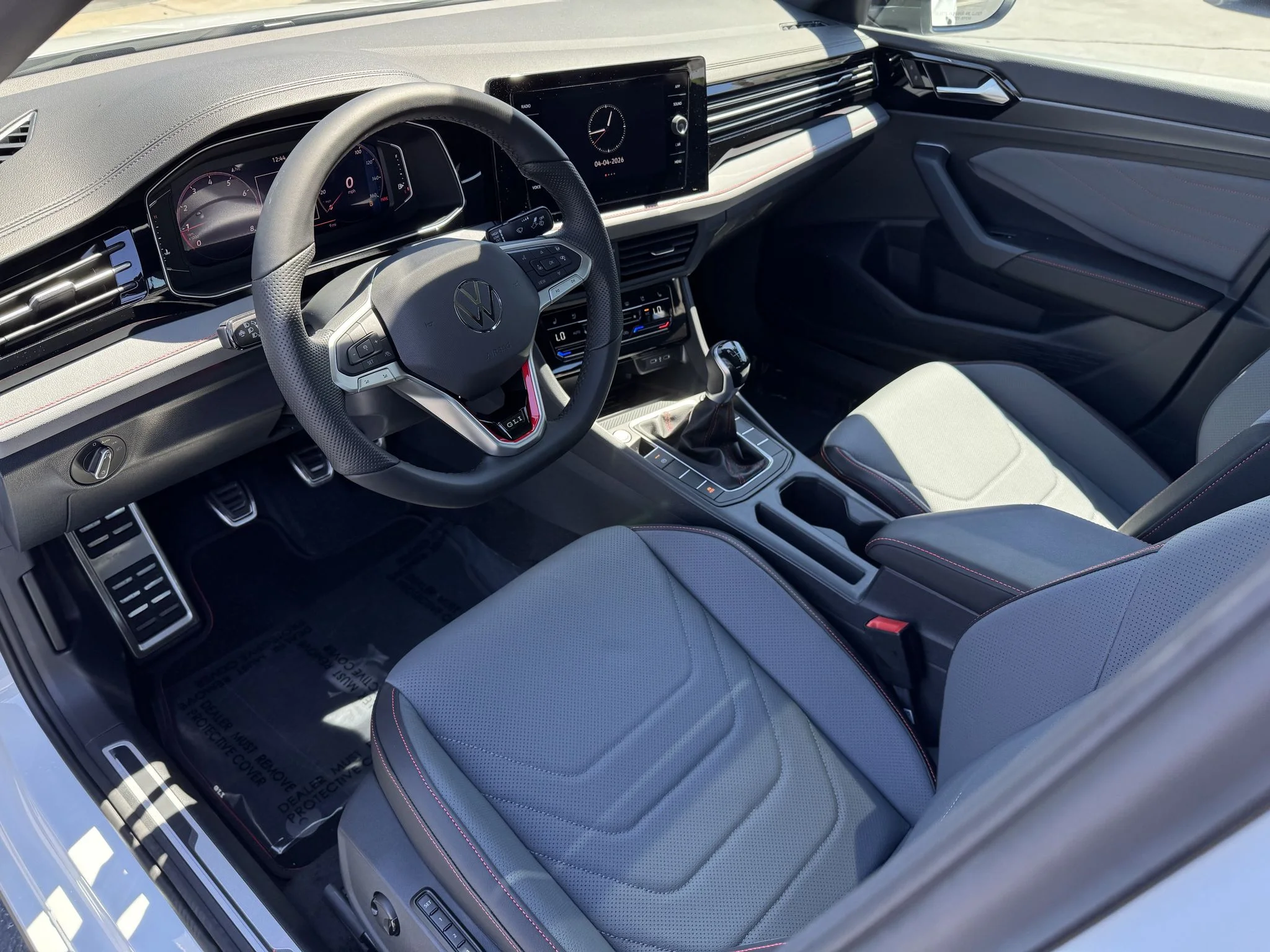 New 2026 Pure White w/Deep Black Roof Volkswagen Autobahn image 14