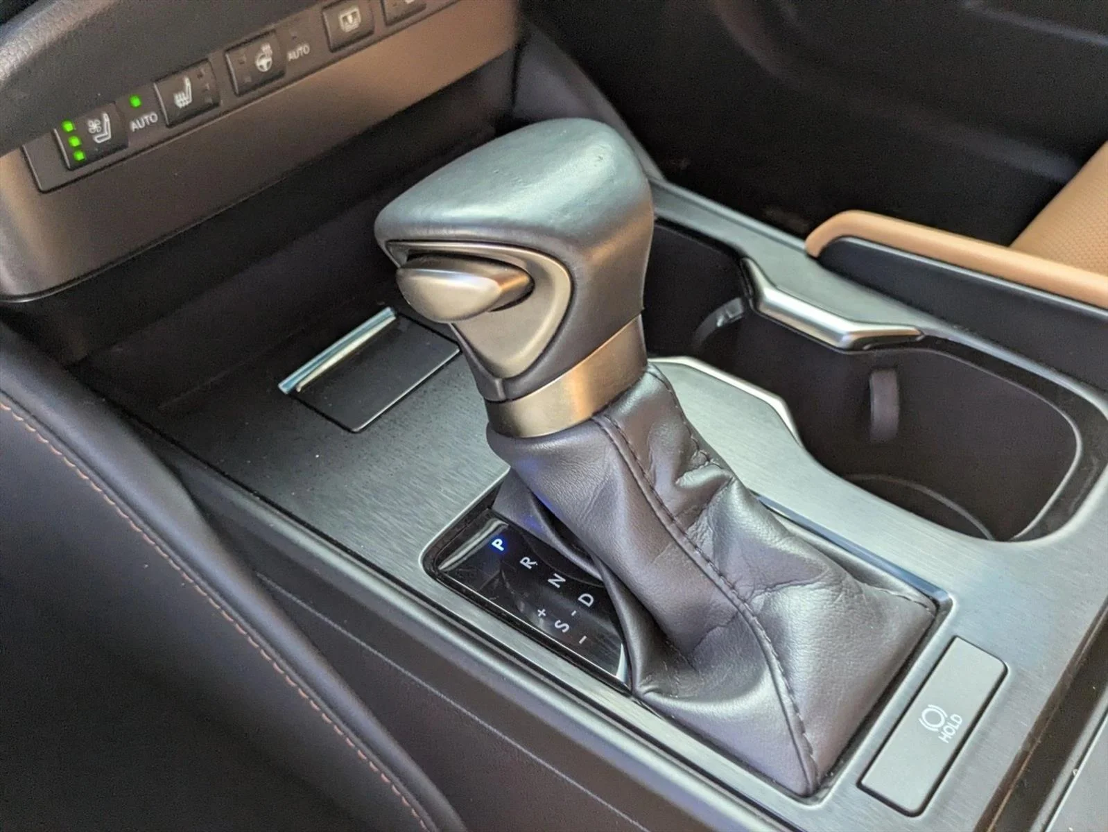 Used 2024 Cloudburst Gray Lexus ES 350 Ultra Luxury image 12