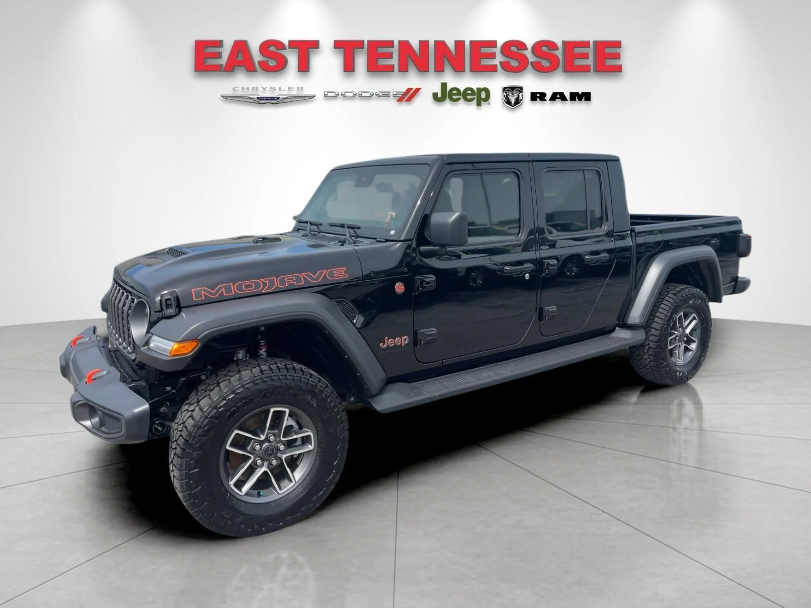 Used 2025 Black Jeep Mojave image 7