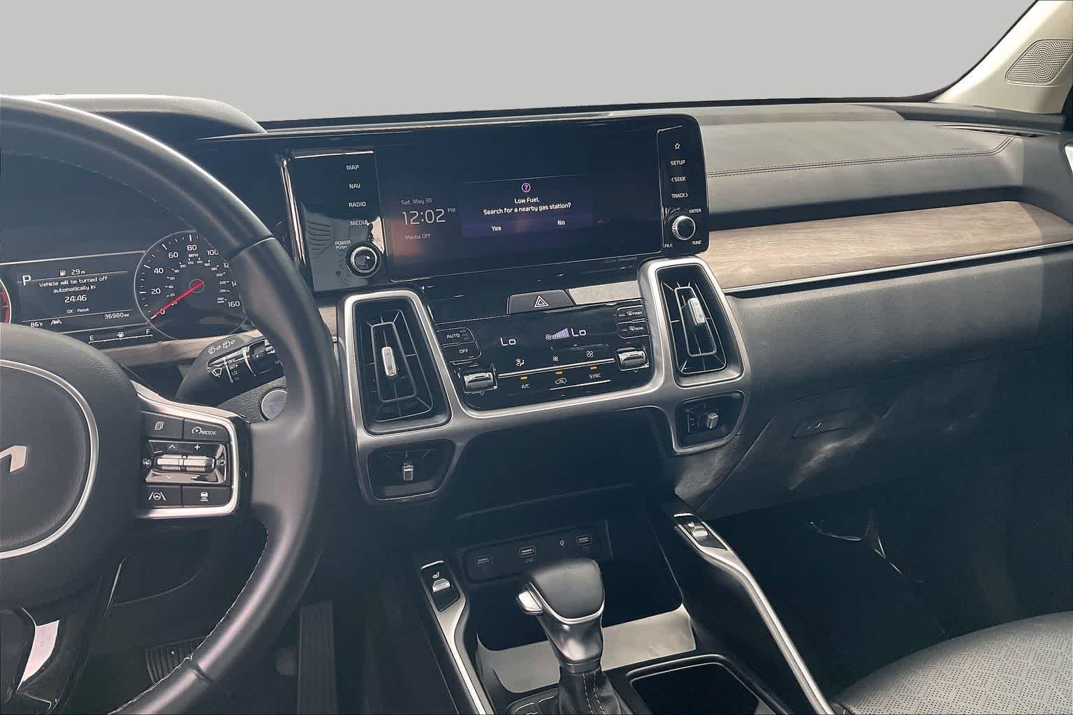 Pre-Owned 2023 Kia Sorento X-Line EX