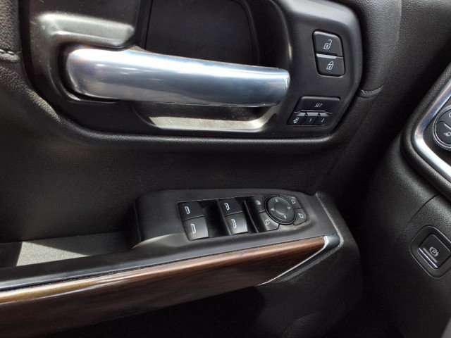 2021 GMC Sierra 1500 SLT - Photo 18