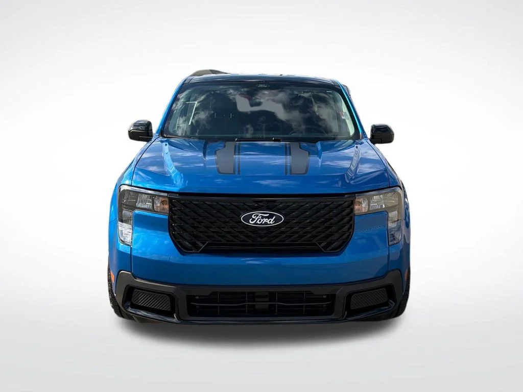 New 2026 Blue Ford XLT image 2