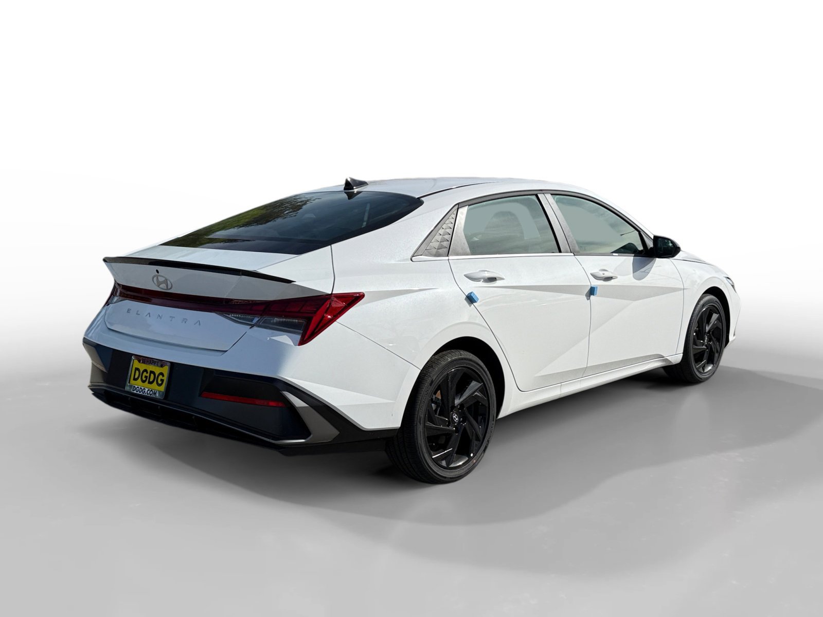 New 2026 Serenity White Hyundai SEL Sport Premium image 5
