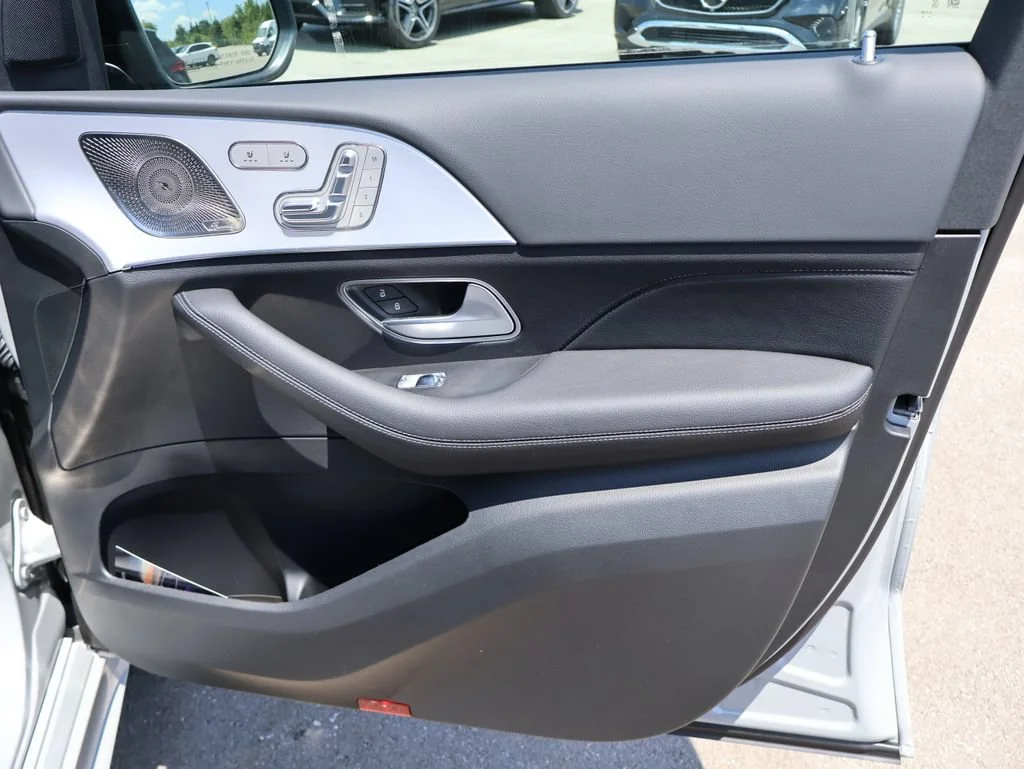 New 2026 MANUFAKTUR Alpine Gray Mercedes-Benz GLE 350 image 11