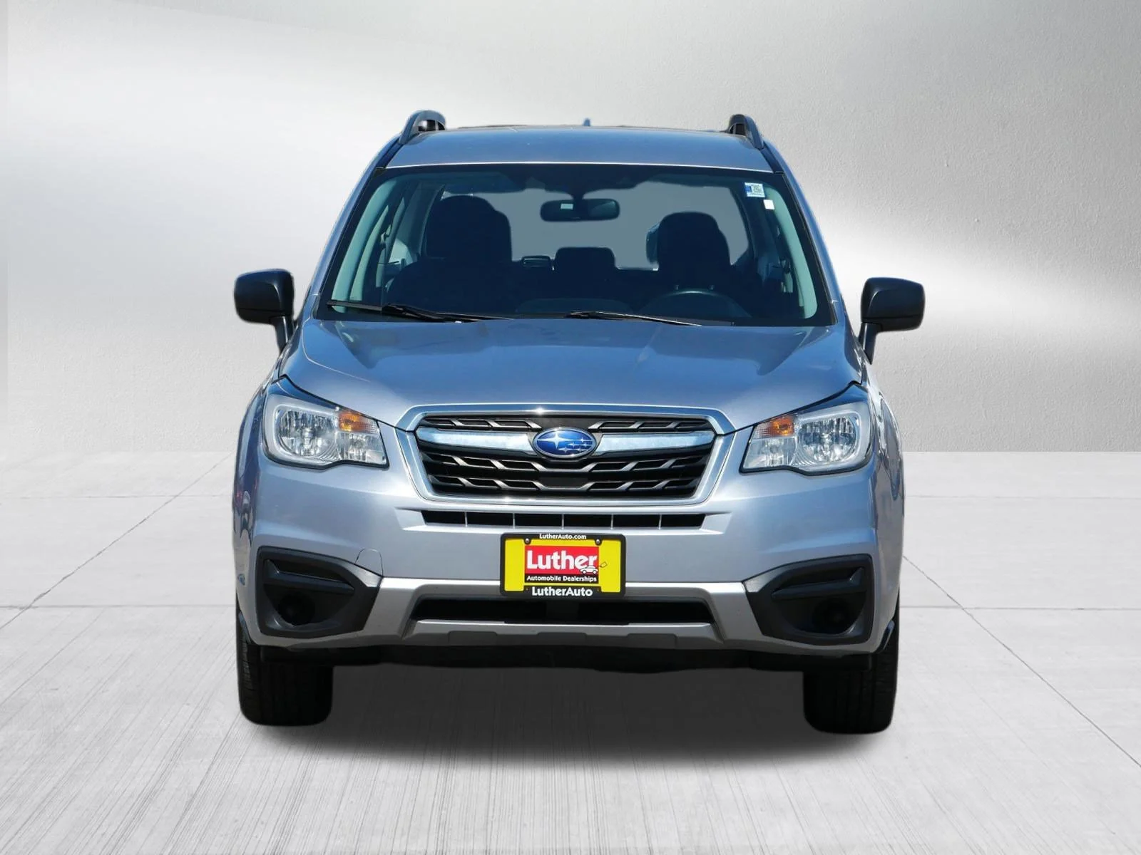 Used 2018 Ice Silver Metallic Subaru SUV 2.5I CVT image 2