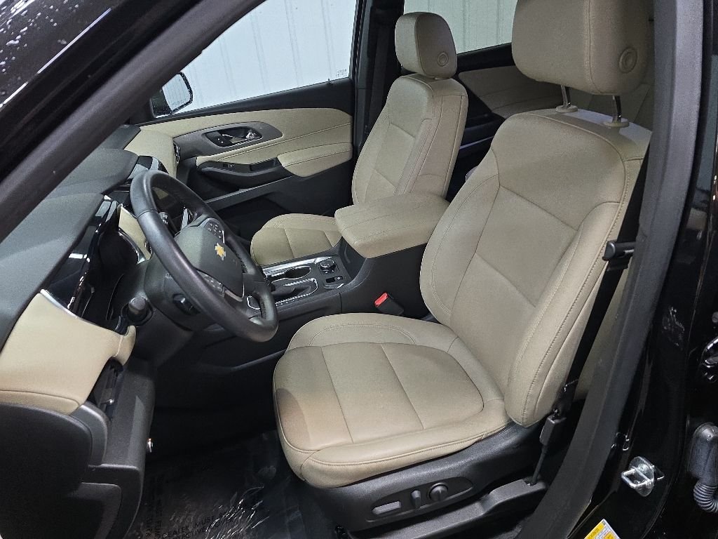 Used 2023 Black Metallic Chevrolet LT Leather image 29